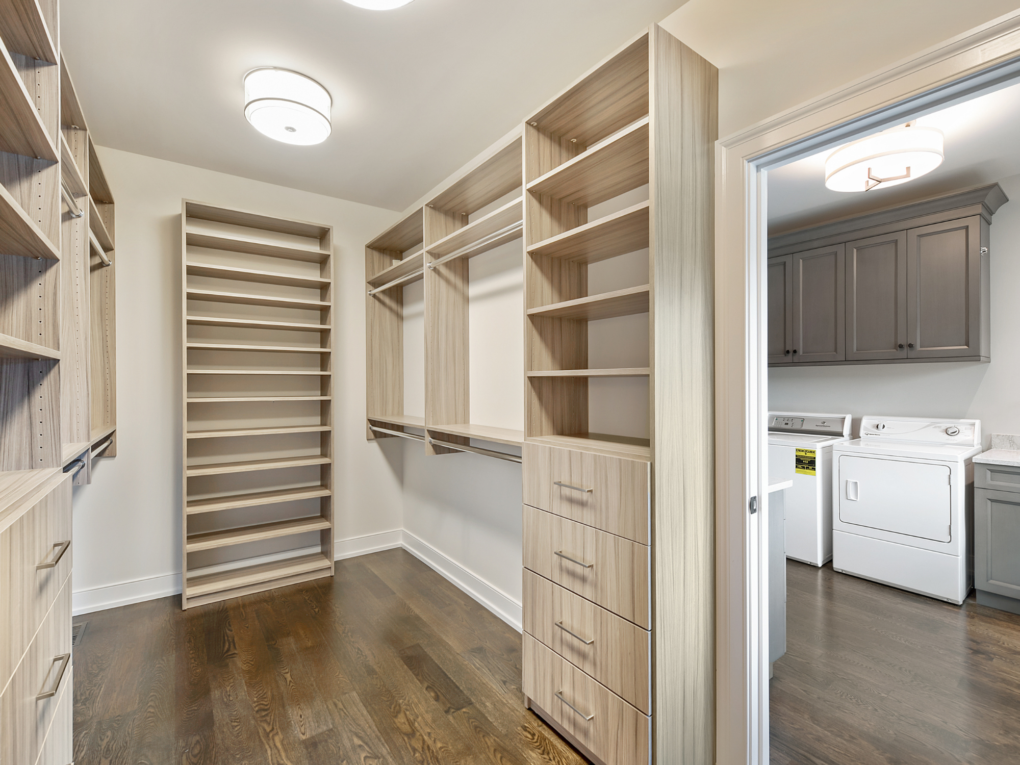 walking closet renovation in Virginia
